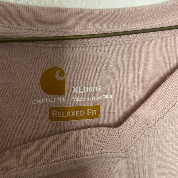 Light pink Carhartt relaxed fit t-shirt women’s size XL - Picture 2 of 3